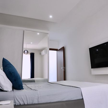 Spinola Apartment San Ġiljan Extérieur photo
