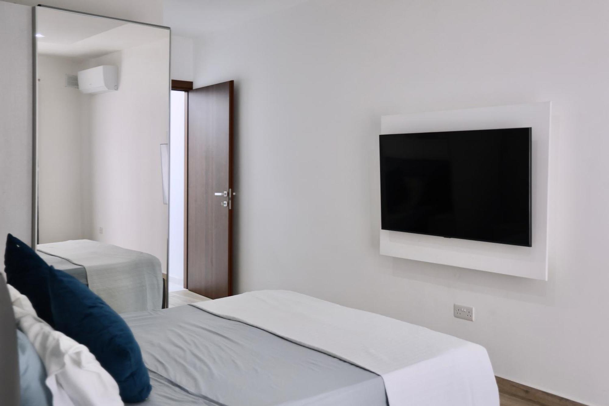 Spinola Apartment San Ġiljan Extérieur photo